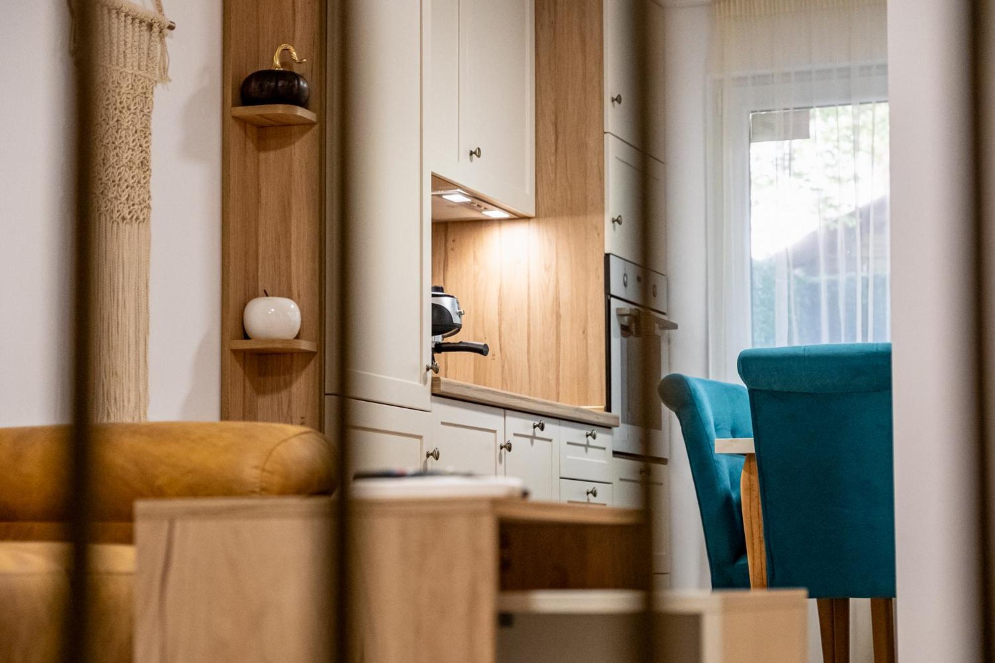 Angel 2bdrm Modern Апартаменти *